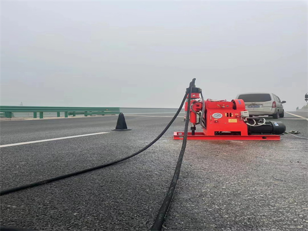 黄冈马路路基路面开裂下沉注浆加固灌浆